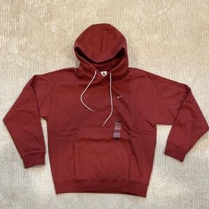 Nike Men's Heavy Weight Pull Over Hoodie in Rust Canyon